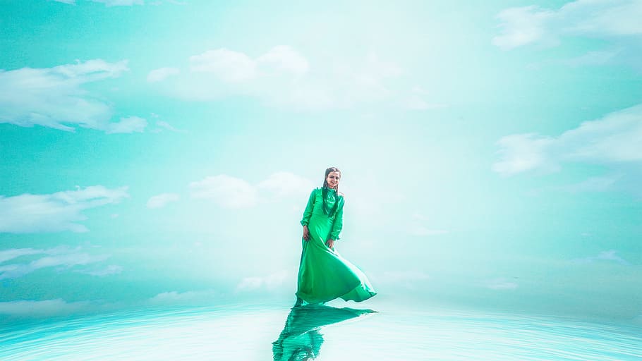 foto, wanita, hijau, ilustrasi pakaian, wanita berpakaian hijau, pakaian, ujung dunia, berjalan di atas air, gadis, air