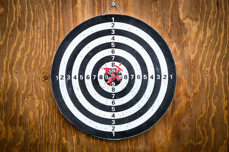 round shooting board, success, goal, target, dart board, darts, achievement, accuracy, competition, arrow