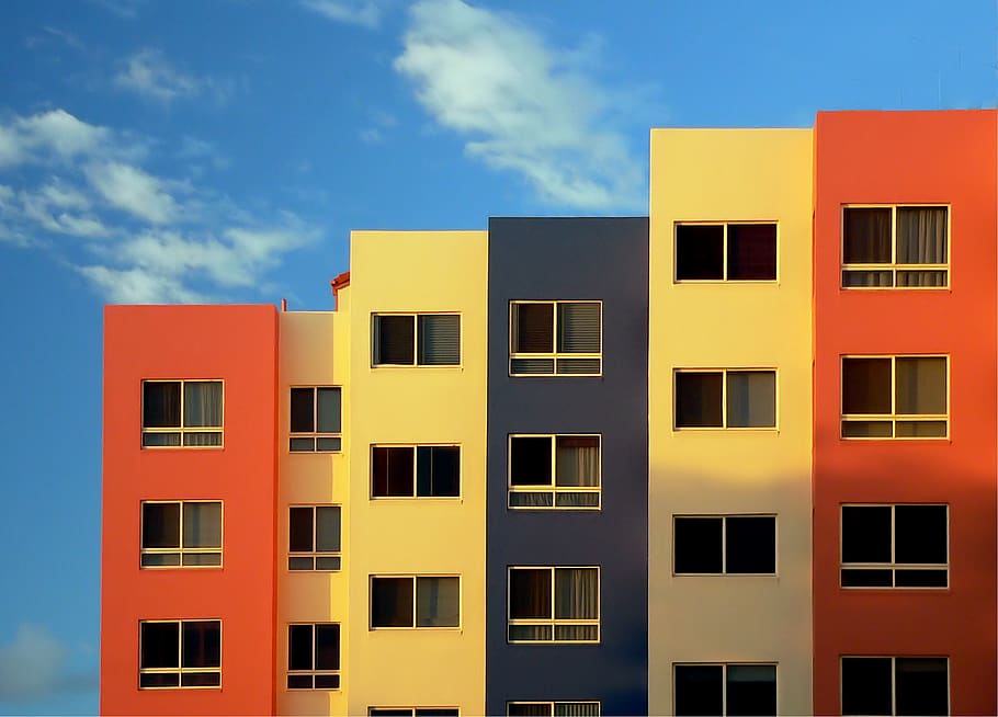 colorido, edifícios, plano de fundo, azul, céu, janelas, paisagem urbana, apartamentos, vibrante, edifício