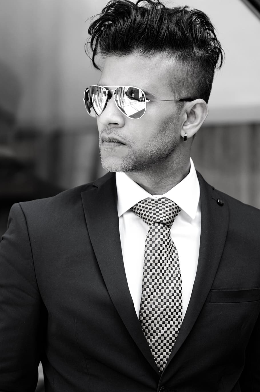 Free Images : work, man, person, suit, male, portrait, office, business,  profession, chef, beard, gentleman, glasses, digital, lead, economy,  development, company, target, businessman, success, career, finance,  manager, tie holder, facial hair, vision
