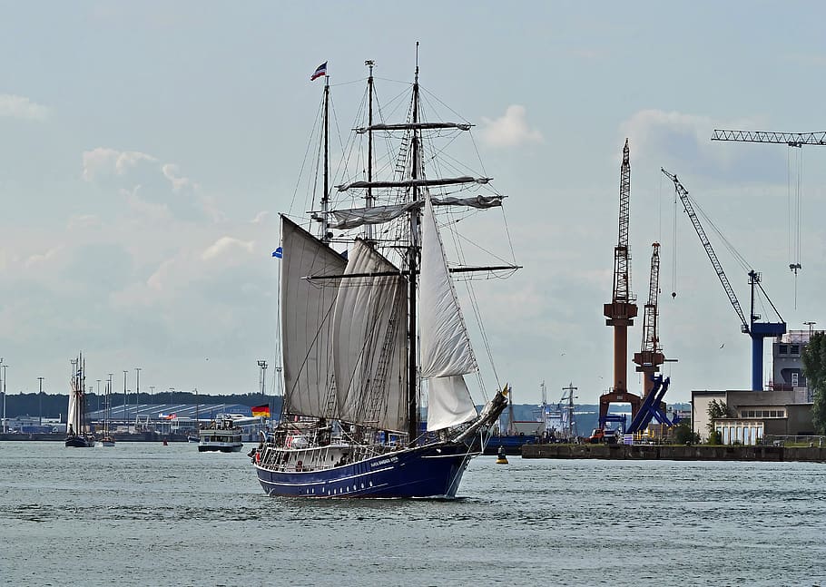 navio alto, rostock, porto, bico, warnemünde, vela hanse, windjammer, navio à vela, evento, festival folclórico