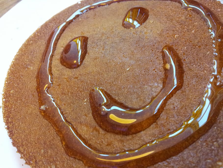pancake, smiley honey, smile, face, food and drink, food, sweet food, baked, close-up, still life