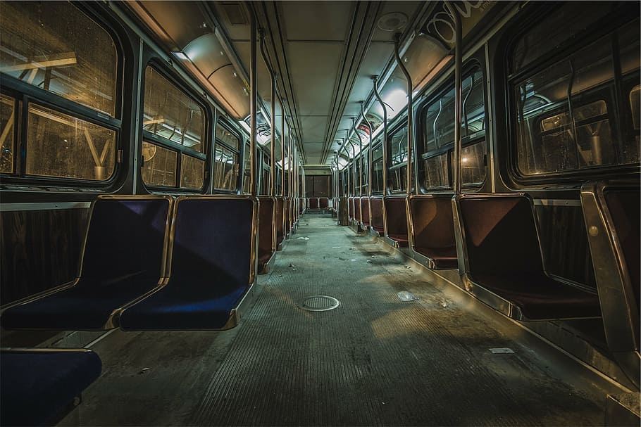 fotografia de close-up, assento do veículo, ônibus, interior, assentos, transporte, trem - veículo, ninguém, trem do metrô, dia