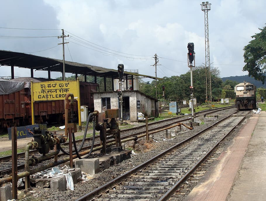 Estación de ferrocarril, cruce, ferrocarril, vías, transporte, estación de tren, castlerock, karnataka, india, vía férrea