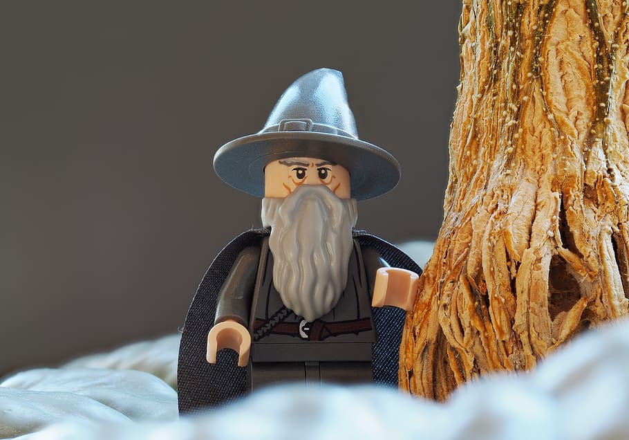Lego mini figure 1 Blue hat Harry potter witches warlock