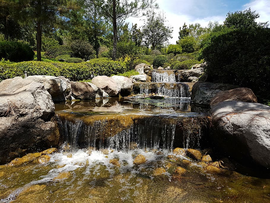 Каменные водопады. Каменный водопад Мексика. Сад камней водопад картинка. Садерек. Йелканли кема фото.