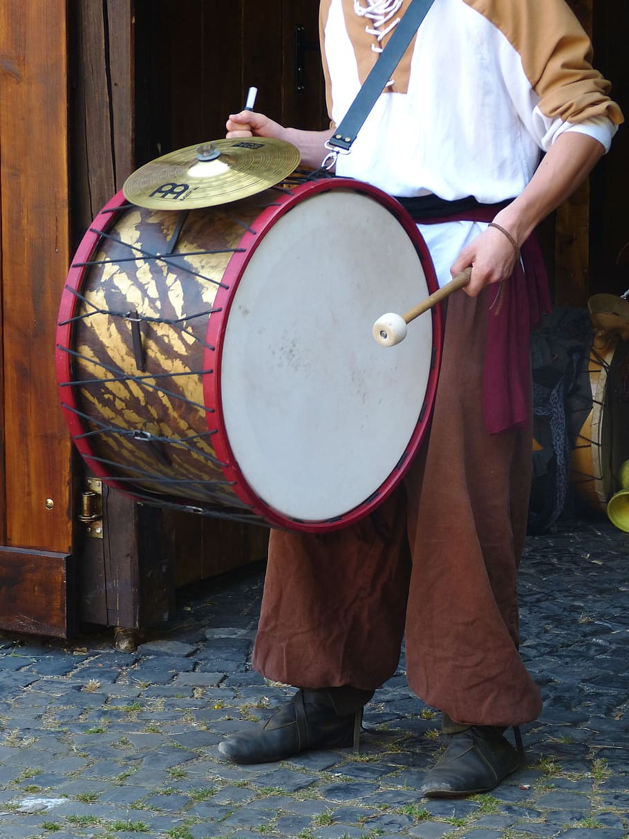 drummer, drum, knight festival, middle ages, musician, music, schlagintriment, man, instrument, real people