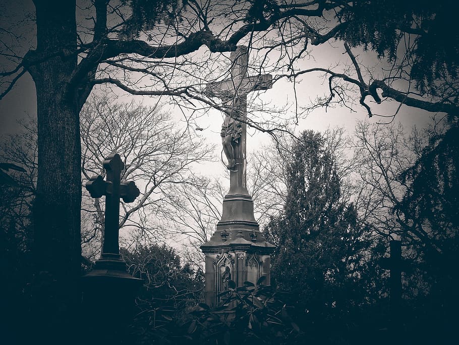 Cemetery, Grave, Tomb, Tombstone, Graves, cemetery, grave, cross, tomb figure, black white, gloomy