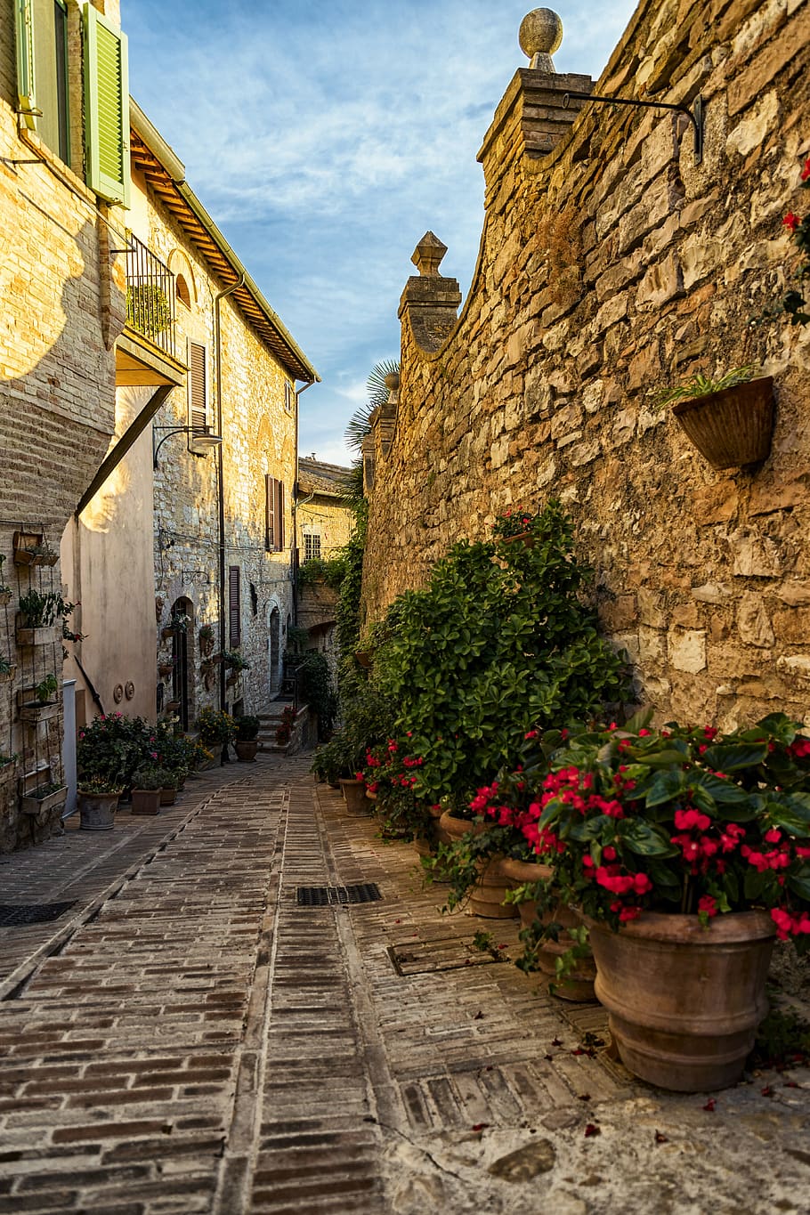 spello, umbria, ancient, wall, italy, alley, the urban landscape, architecture, building exterior, built structure