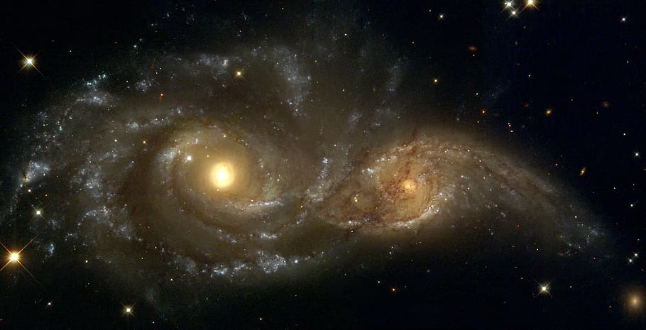 beige, negro, lechoso, vía, Vía Láctea, ngc 2207, galaxia espiral, año luz, gravitación, galaxia