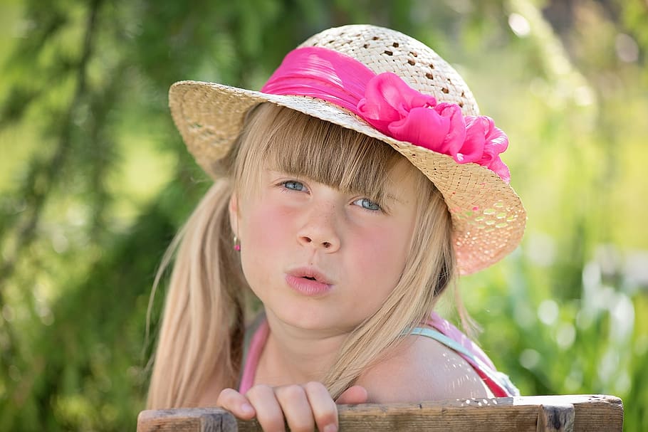 shallow, focus photography, girl, child, hat, summer, sunshine, whistle, face, blond
