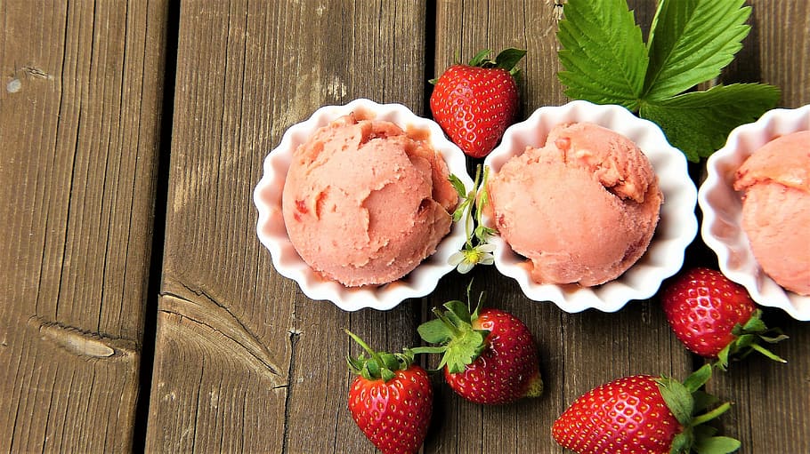 three, strawberry ice cream, fruit, wooden, surface, strawberries, frisch, fruits, ripe, wood