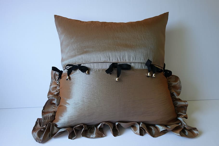 pillow, bedroom, couch, convenience, dream, rest, relaxation, flax, frill, strips