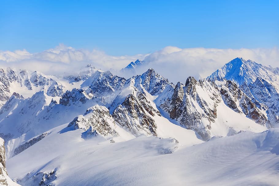 gunung topi salju, siang hari, titlis, pegunungan Alpen, pegunungan Alpen swiss, perjalanan, tujuan perjalanan, swiss, musim dingin, pemandangan