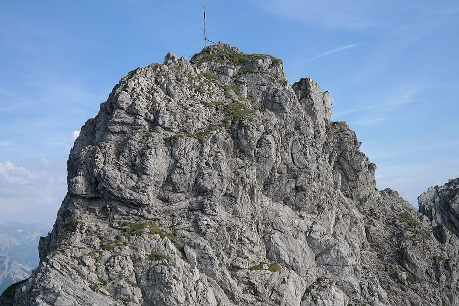 rough horn, climbing spot, steep, rocky, summit cross, summit, cross, alpine, allgäu alps, day