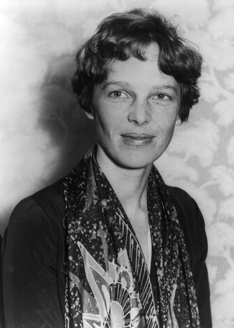 amelia earhart, aviation, pioneer, woman, author, monochrome, black and white, historic, historical, history
