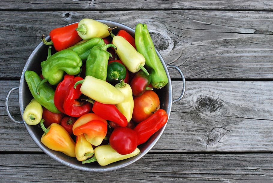 assorted, bell peppers, cooking pot, peppers, red peppers, yellow peppers, green peppers, garden produce, vegetable, fresh