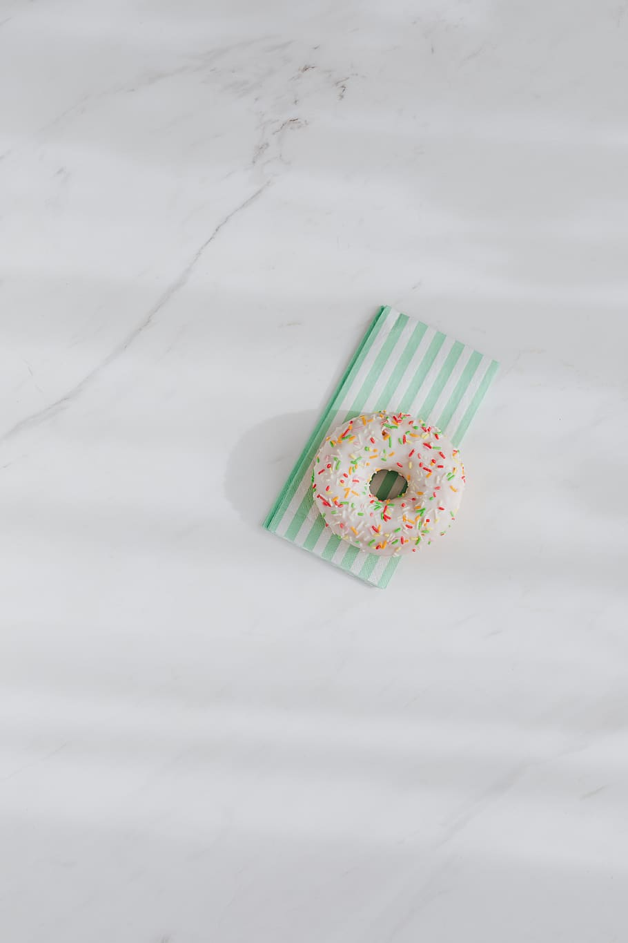 donut, doughnuts, copy, copy space, flat, flatlay, background, Donuts, paper, napkins