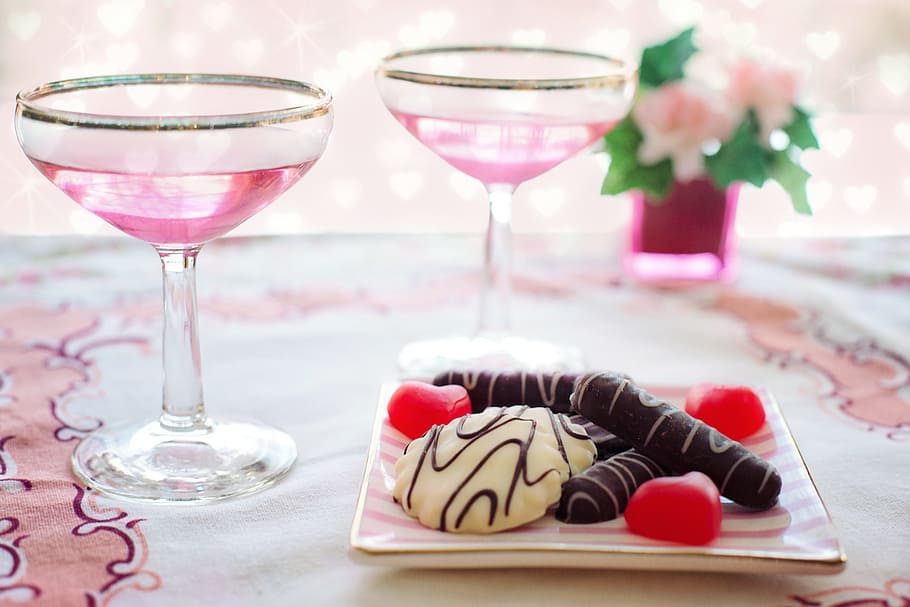two, wine glass, vanilla, chocolate, coated, biscuit, plate, vanilla and chocolate, valentine's day, pink wine