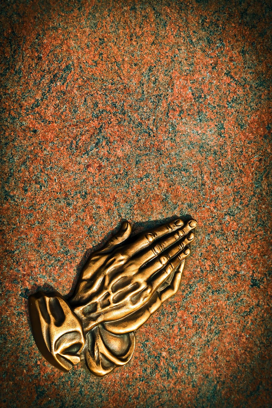 brown, praying, hand decor, tombstone, grave, cemetery, mourning, stone, transience, tomb
