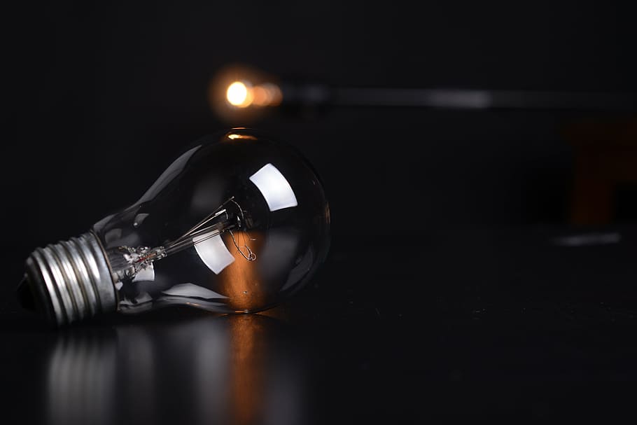 selective, focus photography, clear, incandescent, light bulb, bulb, lights, macro, black background, night