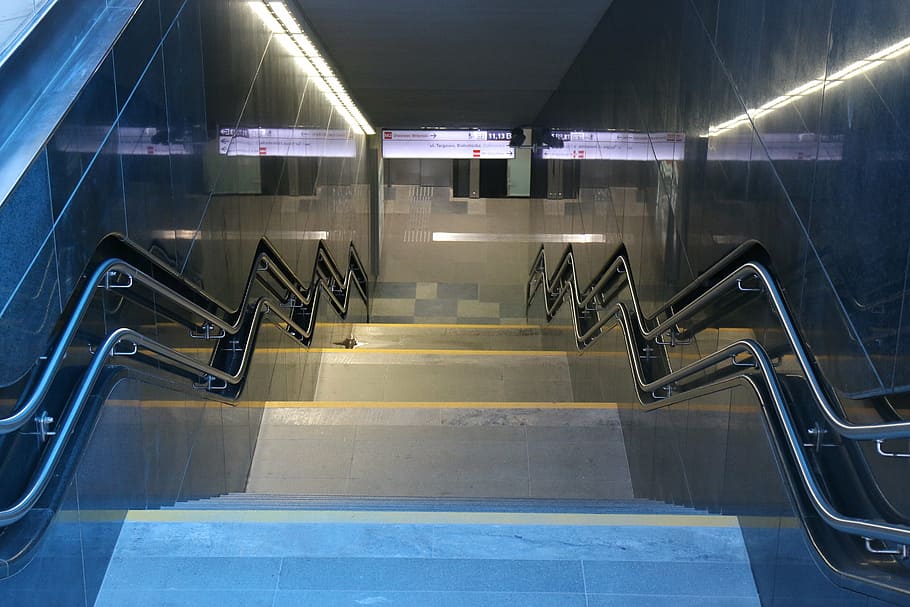 escaleras, paso subterráneo, metro, azul, colores, sombras de, simetría, descenso, iluminación decorativa, las paredes del