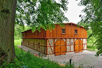 barn-shed-farm-building-royalty-free-thumbnail.jpg