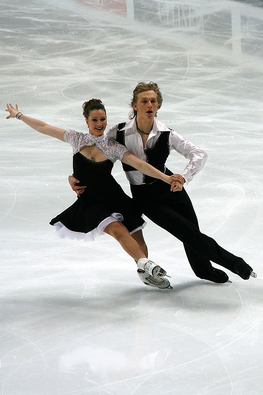 man, woman, performing, ice, skating, dance, figure, championships, dancing, couple