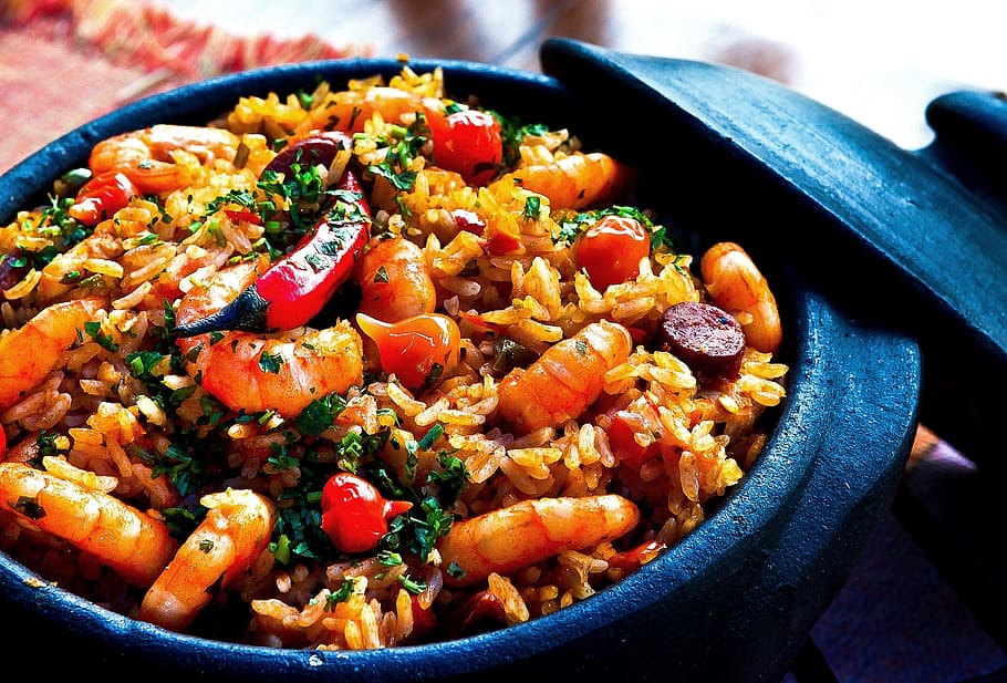 shrimp, brown, rice, black, pot, peppers, dinner, cooked, tasty, vegetable