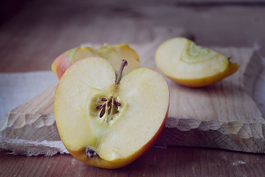 sliced, apple, chopping, board, bio apple, cut, cut in half, halved apples, cutting board, wooden board