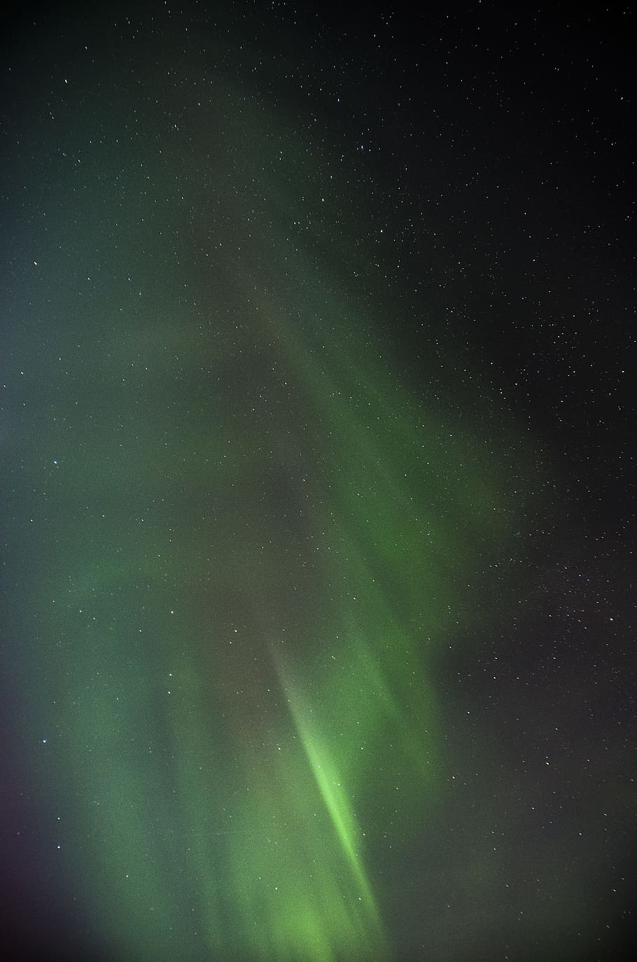 aurora, northern lights, aurora borealis, borealis, northern, green, phenomenon, norway, night, beauty in nature