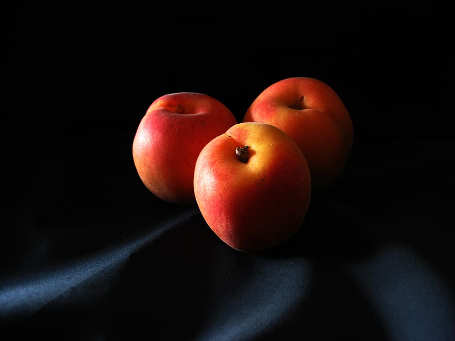 fruit, apricot, fruit of the sun, healthy eating, wellbeing, food and drink, food, studio shot, black background, indoors