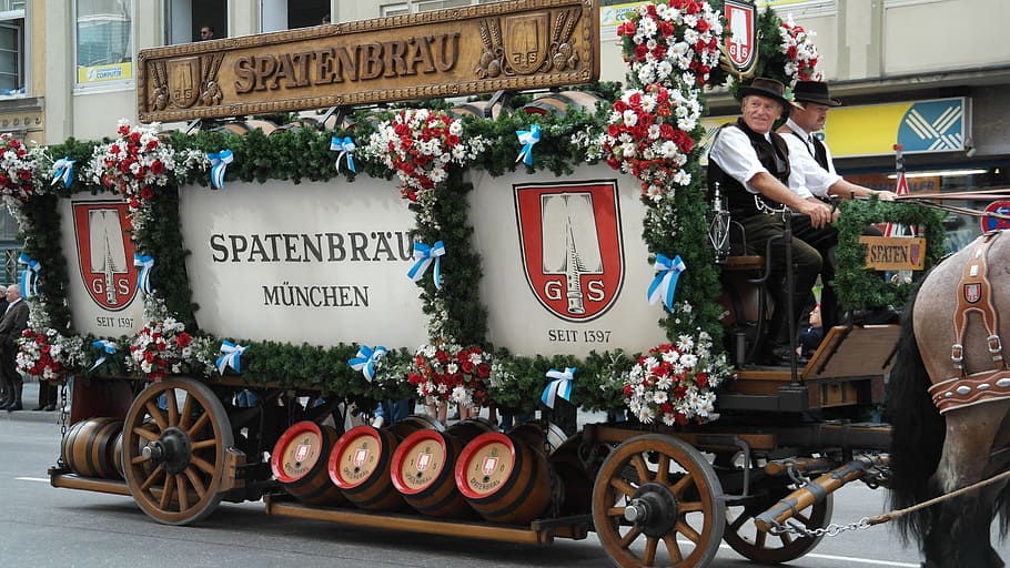 white, red, spatenbraun munchen carriage, beer car, pageant, beer, oktoberfest, horses, barrel drums, coach