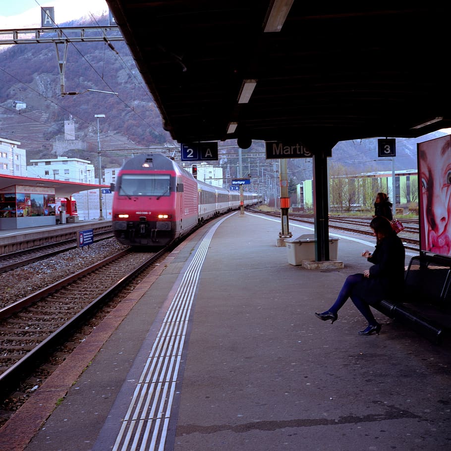 train station, martigny, valais, switzerland, transportation, silhouette, passenger, waiting, line, rail