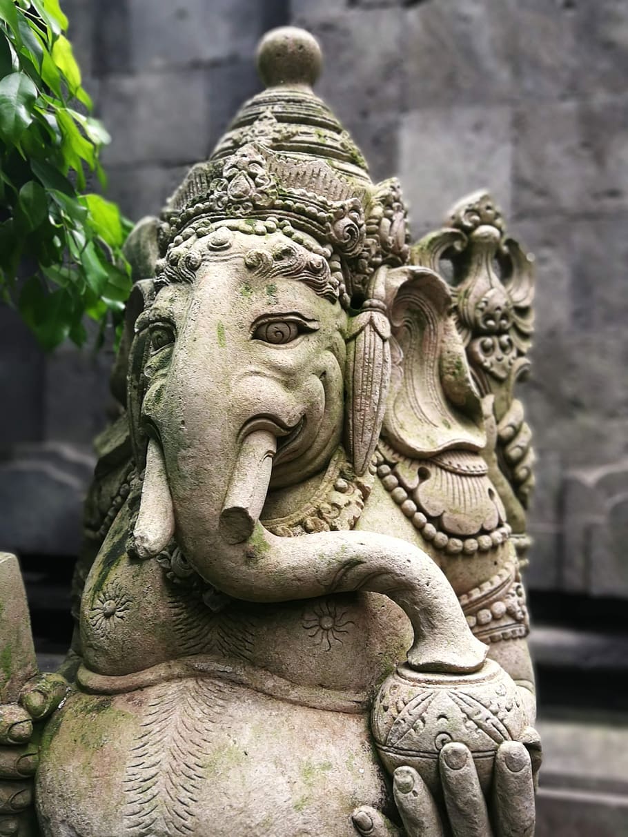 Figura decorativa hecha a mano de POFET Hue Sandstone Ganesha Buda Estatua de elefante 