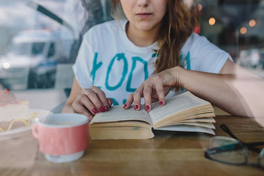 woman reading book, coffee shop, Woman reading, reading book, adult, caucasian, woman, coffee, book, reading
