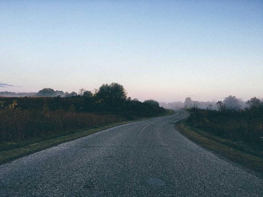 empty, road, heading, mountain, gray, concrete, street, pavement, rural, sky