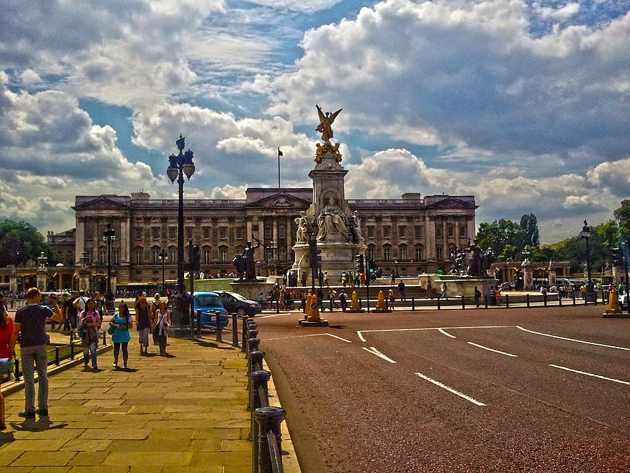 group, person, walking, black, steel rails, buckingham, palace, london, uk, landmark