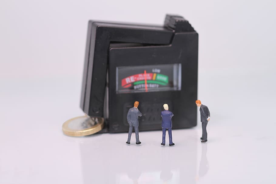 currency, crisis, miniature figures, money, euro, finance, review, taxes, save, interest