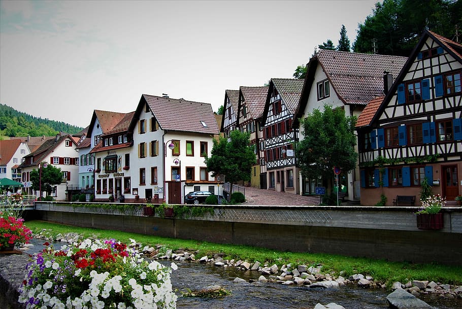 german-homes-germany-middle-ages-medieval-houses.jpg