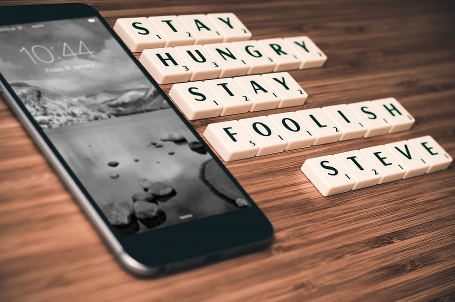 space, gray, iphone 6, wooden, board, scrabble letters, apple, steve jobs, quotes, scrabble