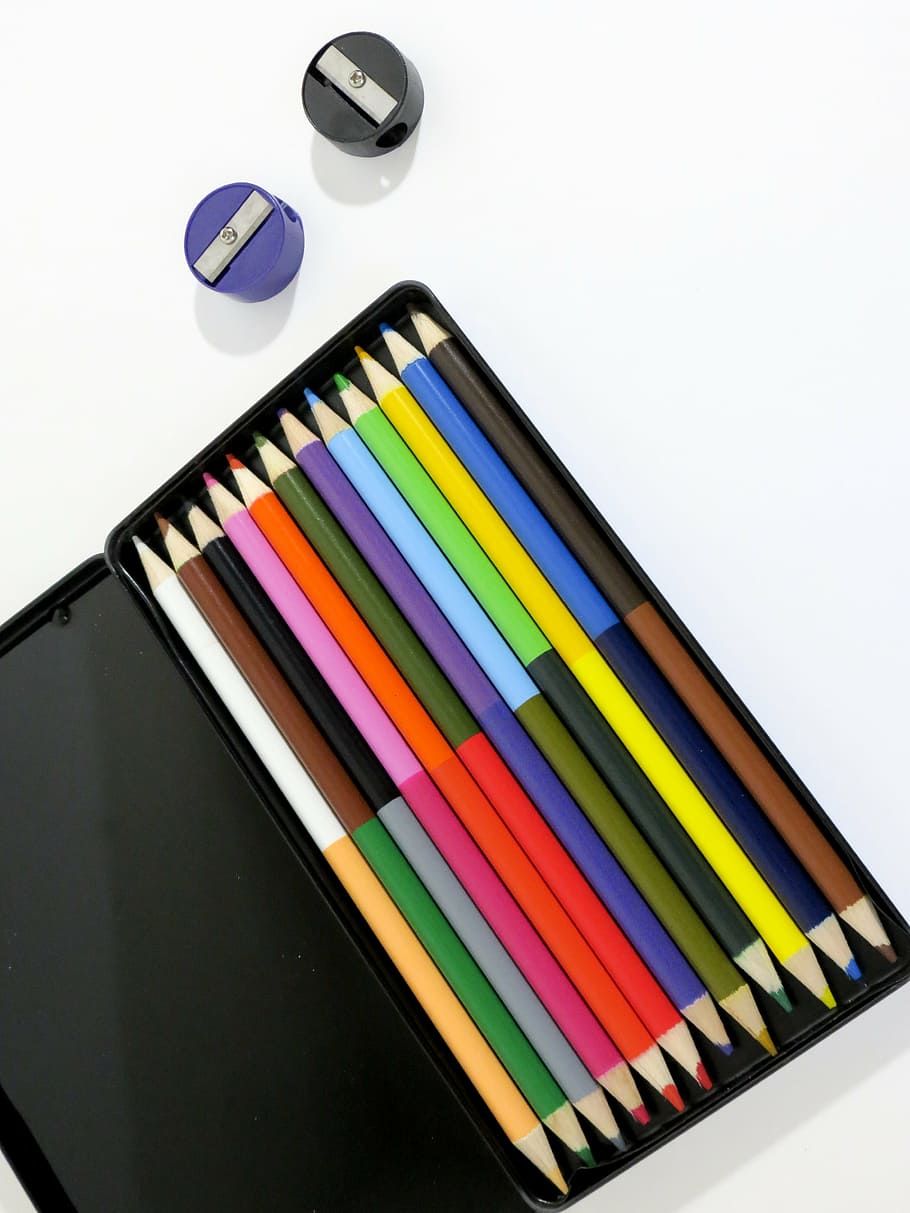 sortido, lote de lápis de cor, estojo, lápis, de cor, apontador, lápis de cor, arte, desenho, projeto