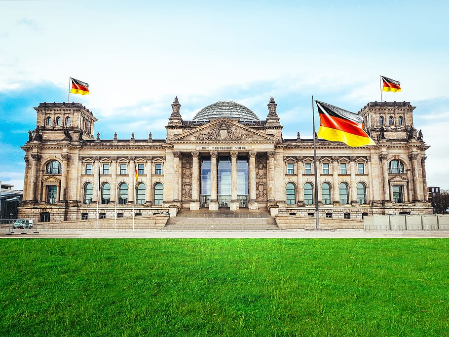Edificio de hormigón gris, Reichstag, Alemania, Berlín, Bundestag, arquitectura, distrito gubernamental, cúpula de cristal, capital, edificio