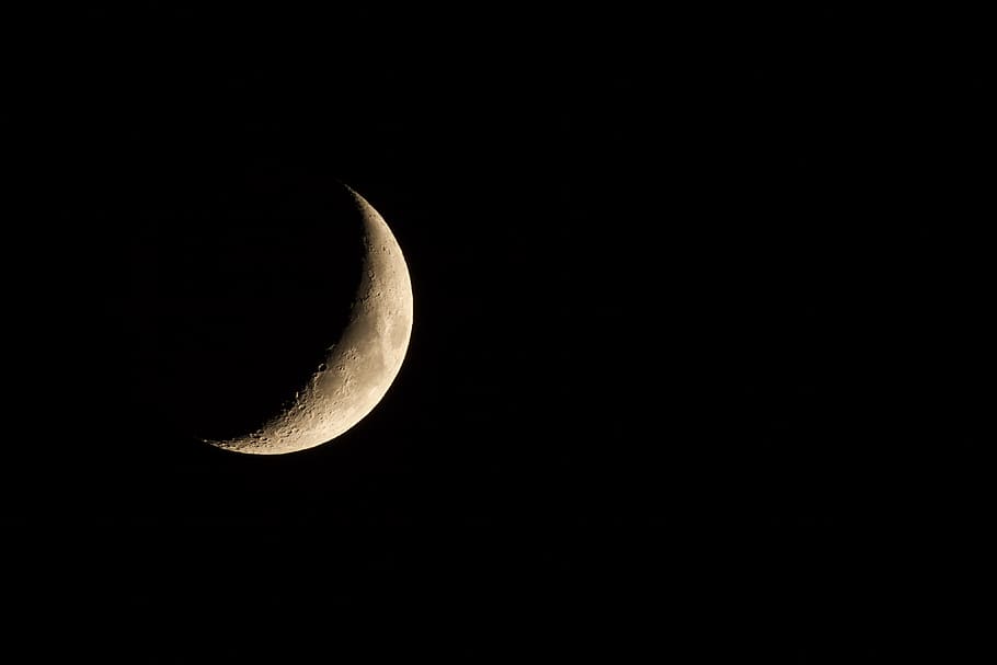 crescent moon, night, moon, increasingly, moon craters, space, astronomy, sky, half moon, tranquility