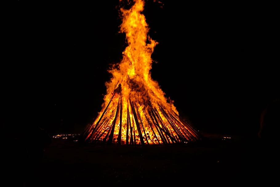 blazing bonfire, fire, fire circle, hot, heat, burn, flame, midsummer, blaze, red