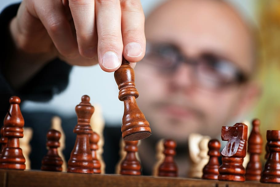 person, playing, chess board game, the strategy, win, champion, the championship, the winner of the, prevx, chess