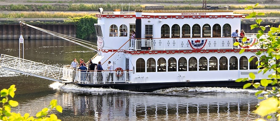 white ship, riverboat, nautical, river, sightseeing, minneapolis, minnesota, usa, tourists, water