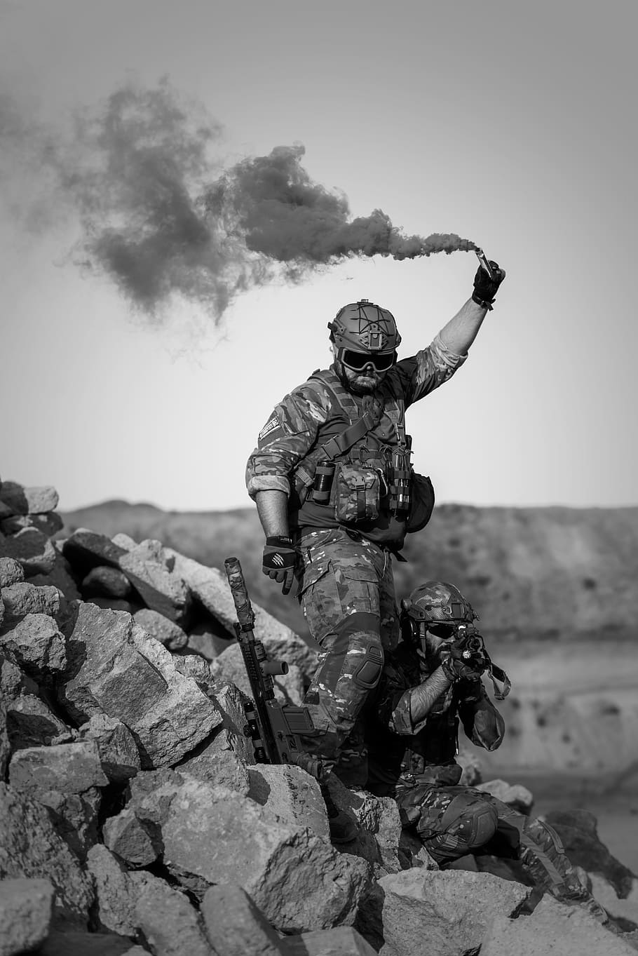 male, standing, rock, war, desert, gunshow, soldier, action, smoke, sand