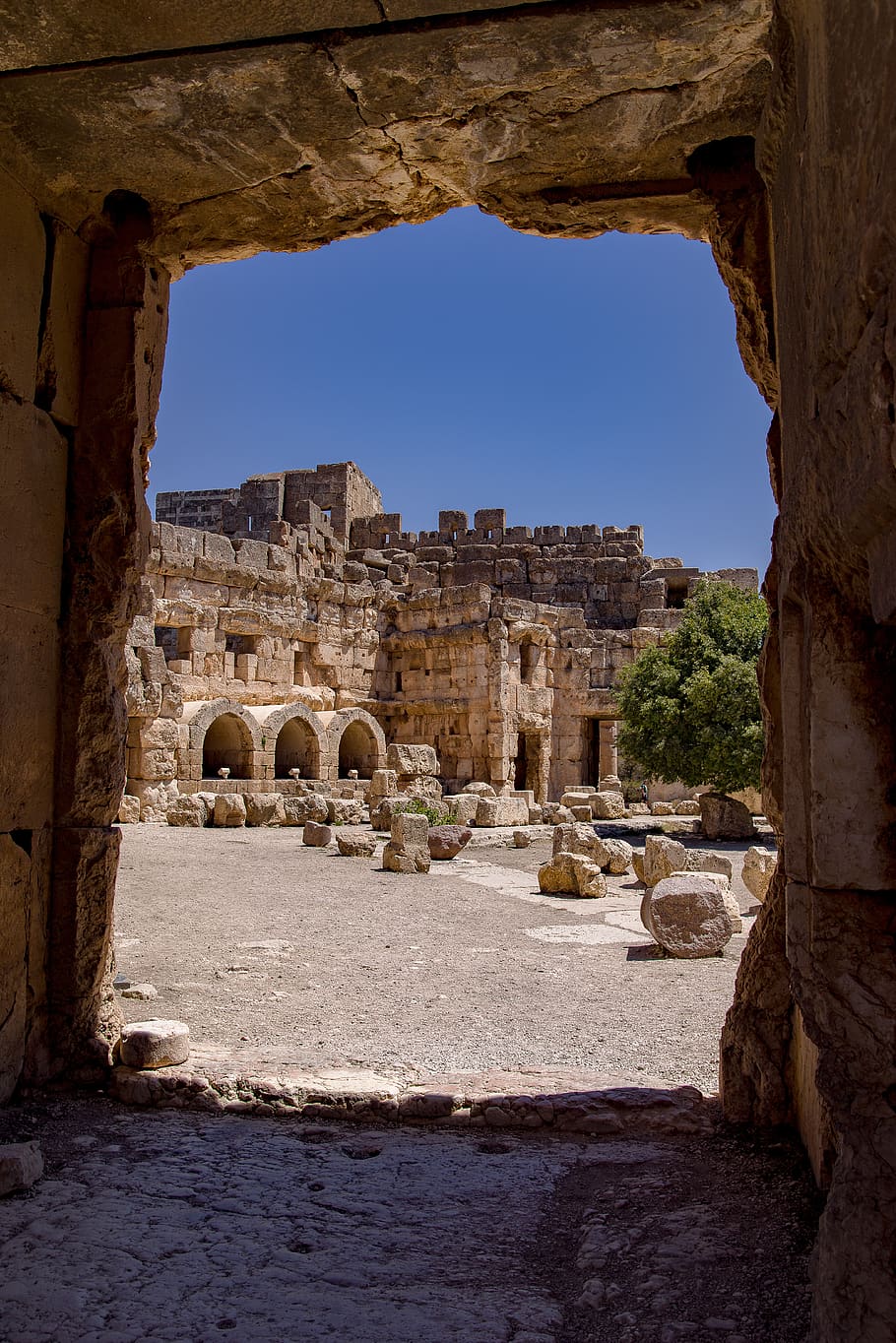 city, roman, antique, antiquity, ruin, architecture, stone, baalbek, heliopolis, lebanon