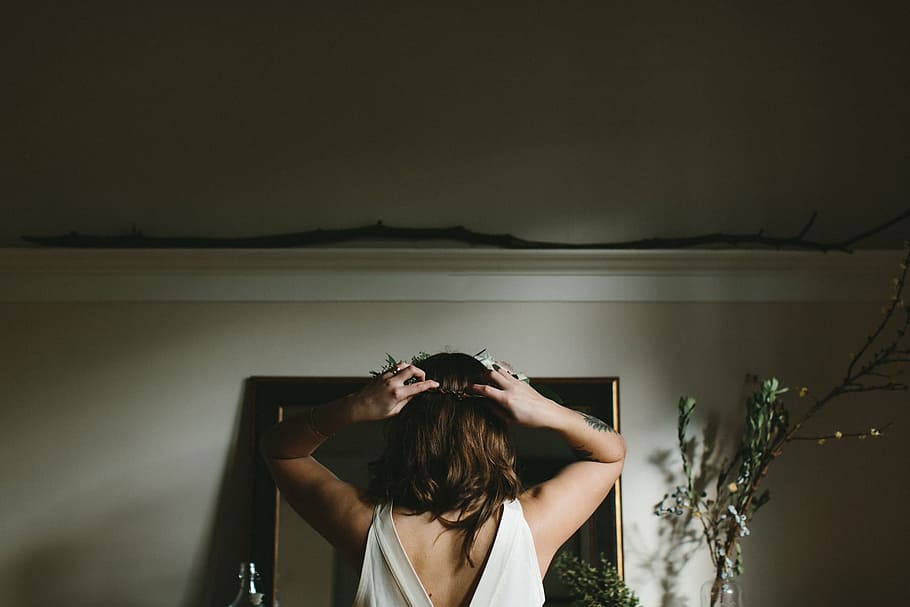 woman, standing, front, mirror, inside, room, white, sleeveless, shirt, well
